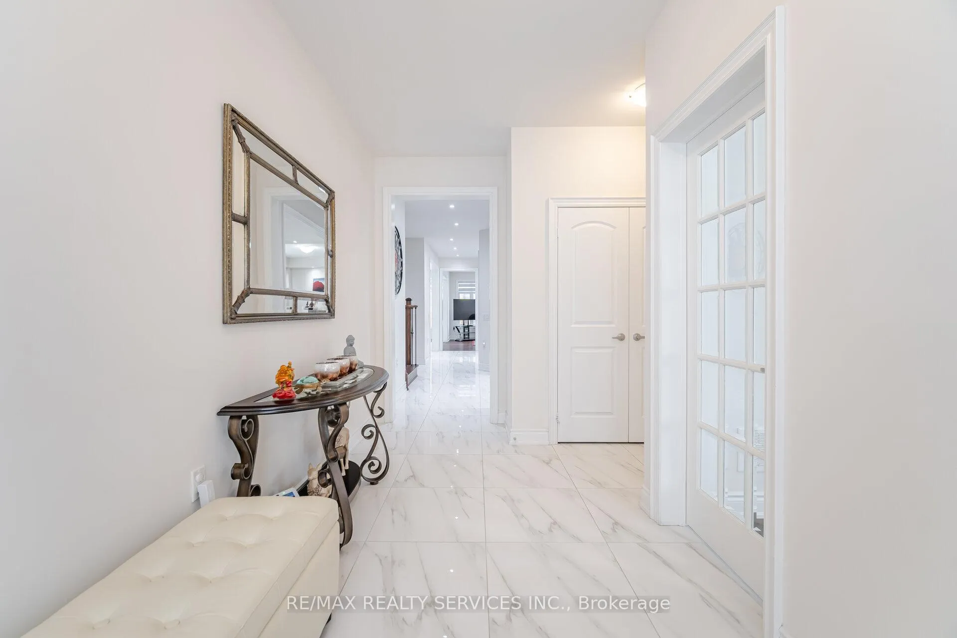 Photo 9 of 20 Royal Fern Crescent, Caledon, Rural Caledon — HOMEH