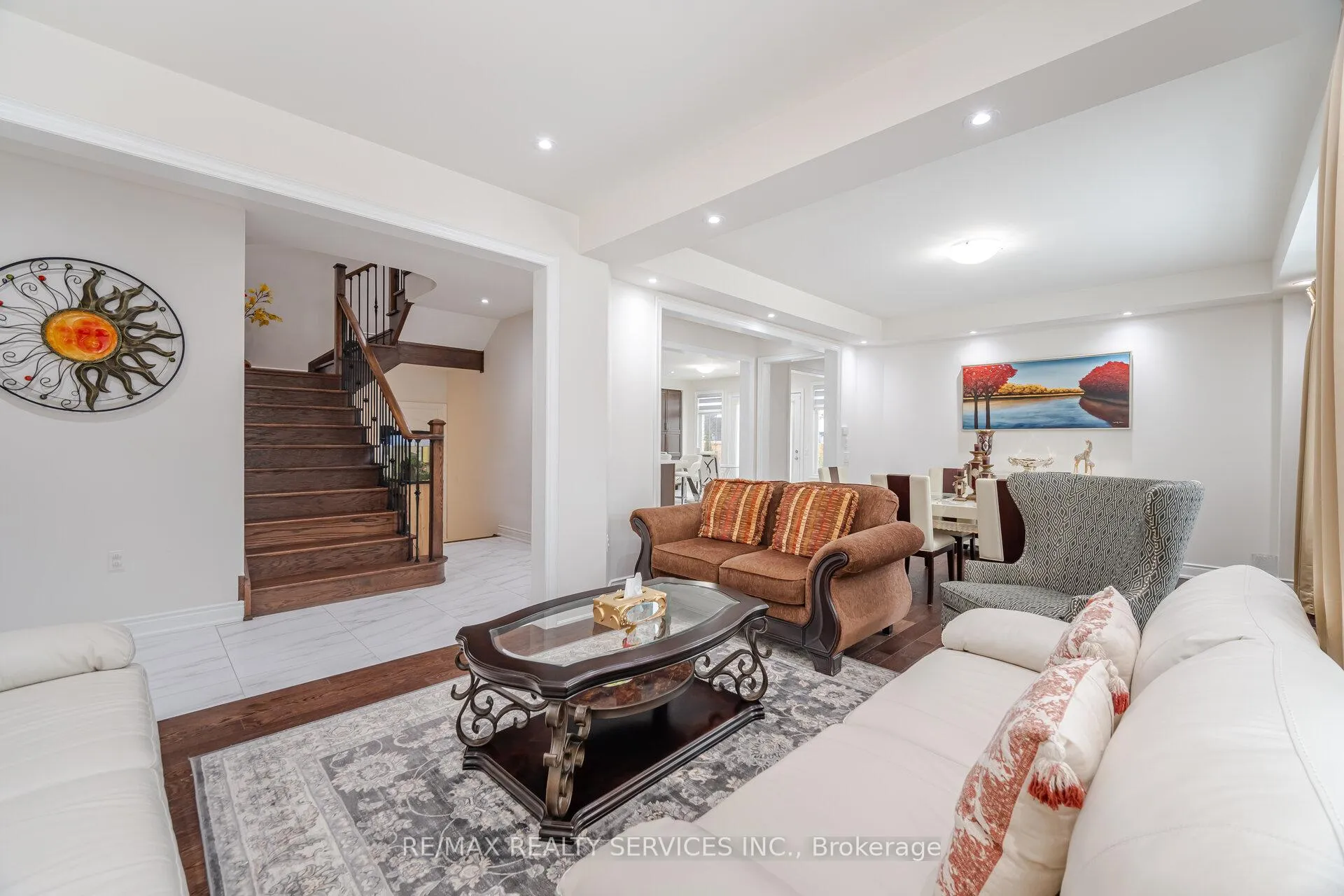 Photo 12 of 20 Royal Fern Crescent, Caledon, Rural Caledon — HOMEH