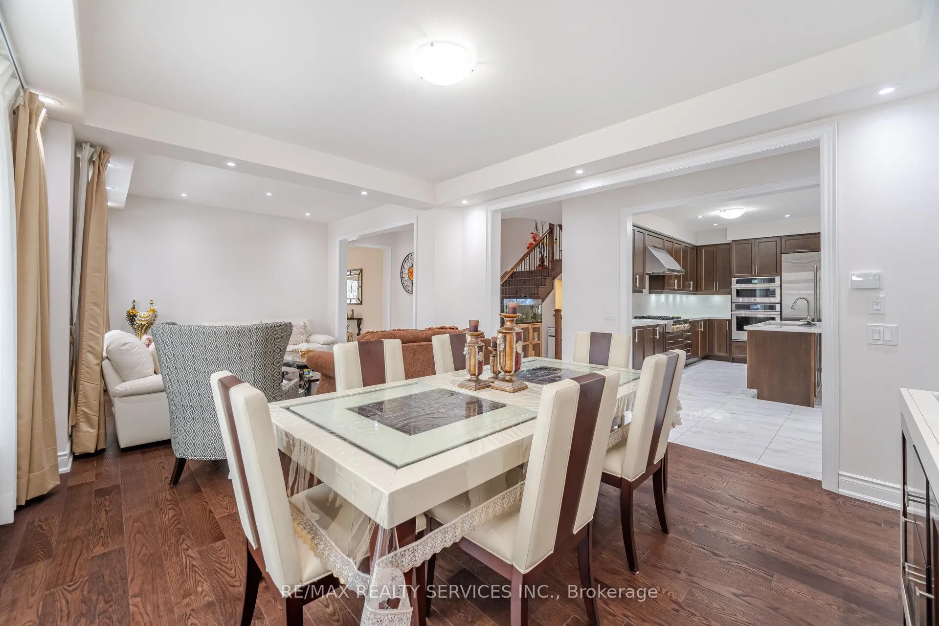 Photo 15 of 20 Royal Fern Crescent, Caledon, Rural Caledon — HOMEH