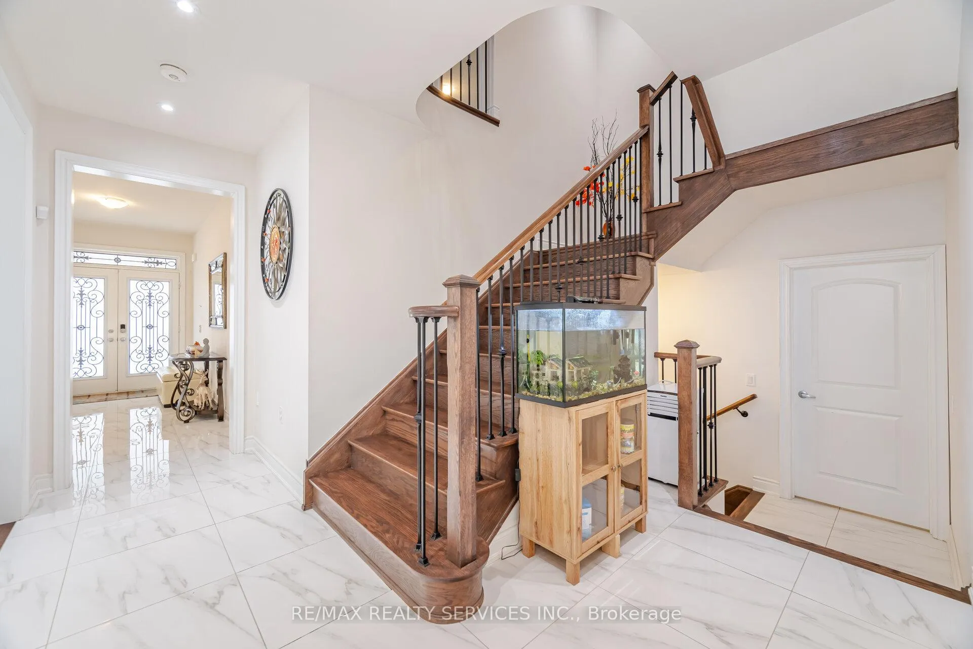 Photo 25 of 20 Royal Fern Crescent, Caledon, Rural Caledon — HOMEH