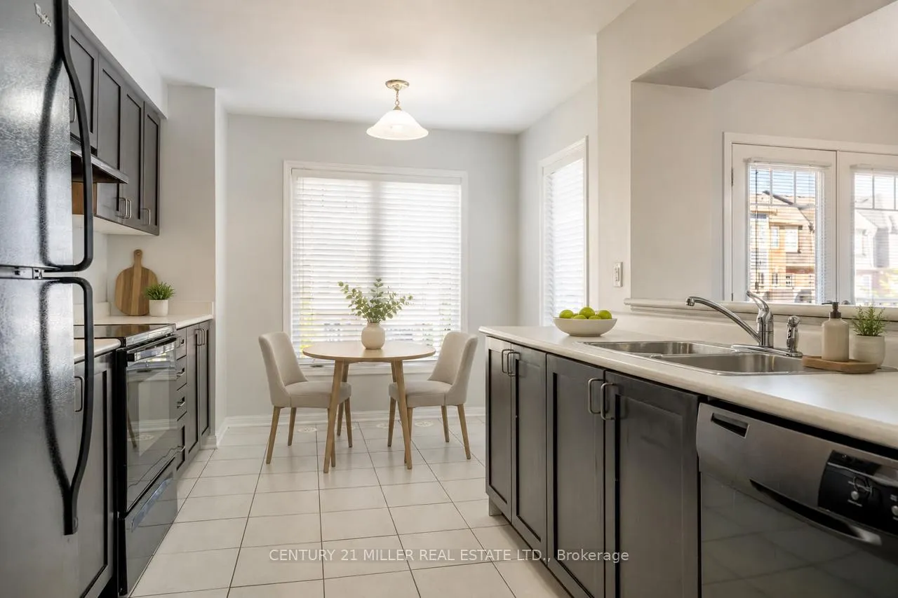 Photo 7 of 16 Suitor Court, Milton, Willmott — HOMEH
