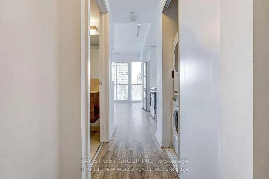 Photo 6 of Unit 508, 42 Charles Street E, Toronto, Church-Yonge Corridor — HOMEH