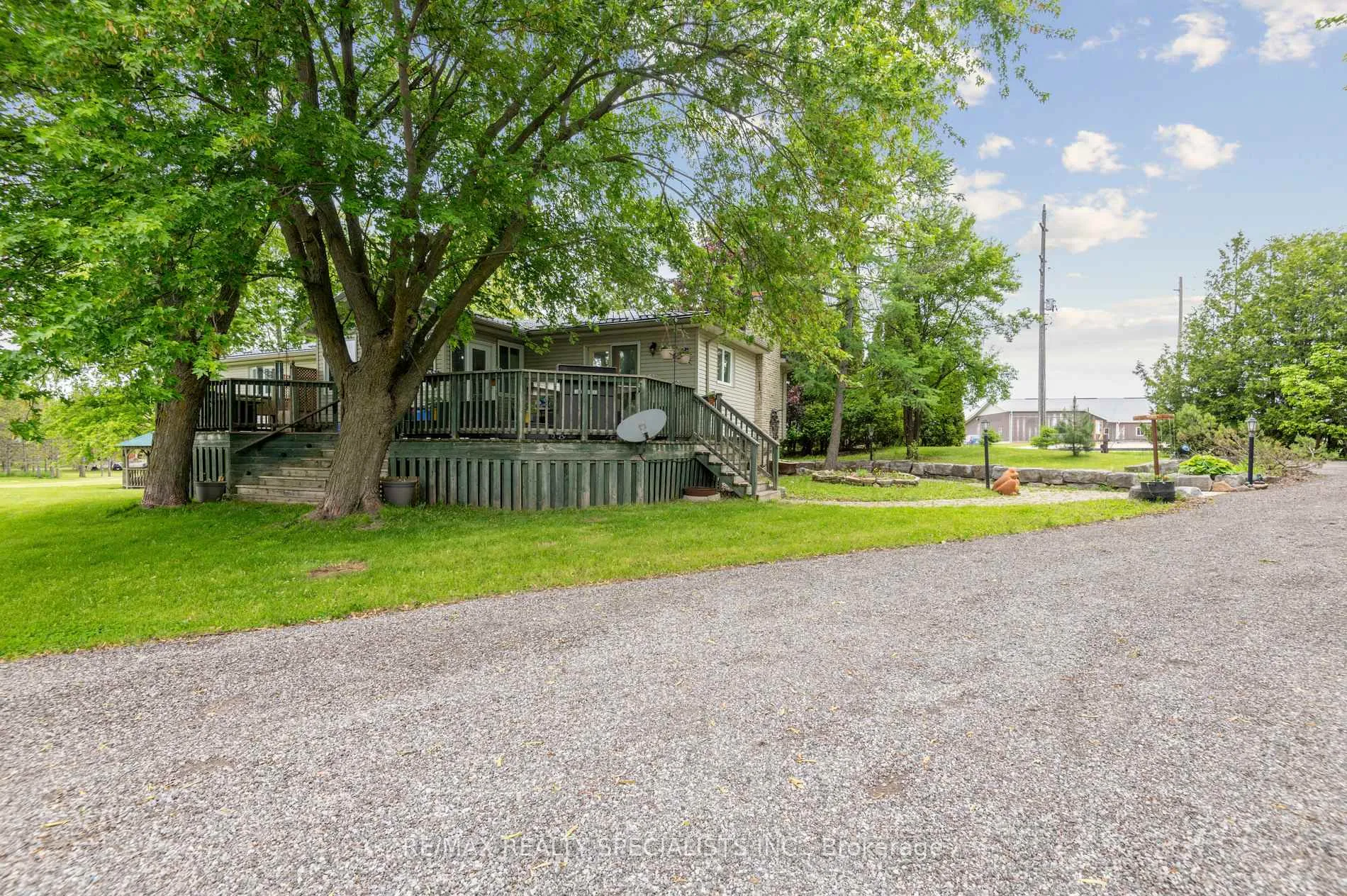 Photo 3 of 2698 Tottenham Road, New Tecumseth, Rural New Tecumseth — HOMEH