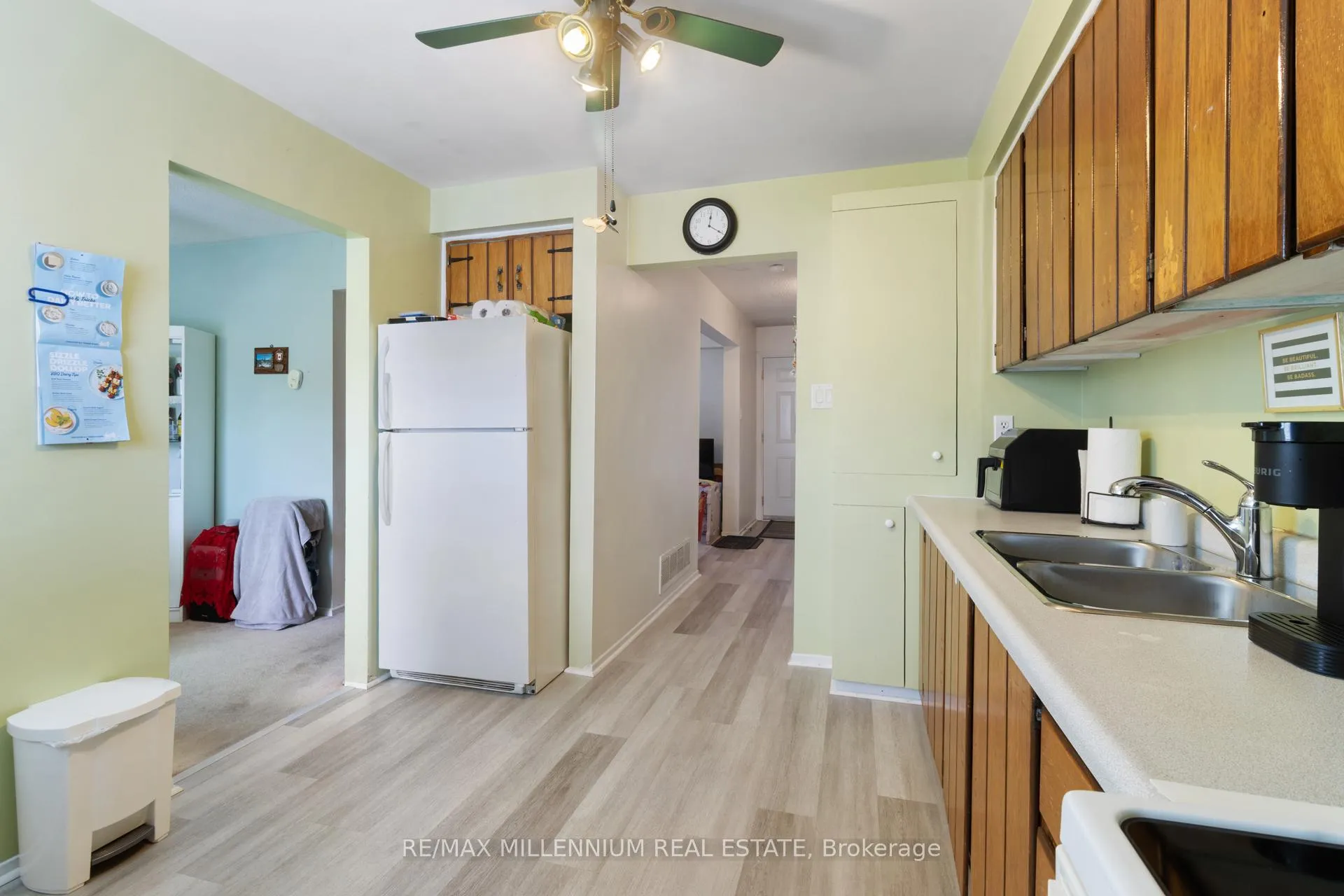 Photo 17 of 14 Laurier Court, Brampton, Heart Lake East — HOMEH