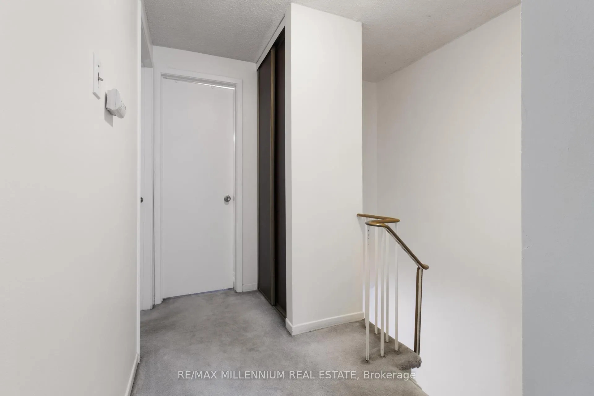 Photo 22 of 14 Laurier Court, Brampton, Heart Lake East — HOMEH