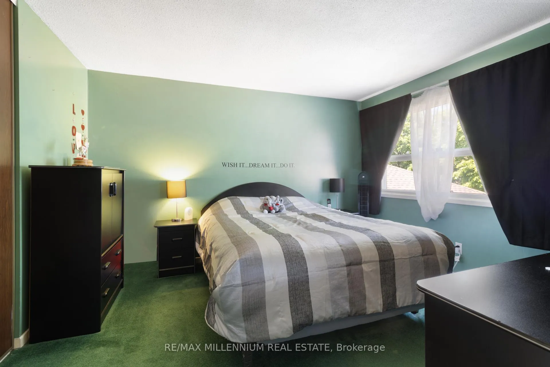 Photo 31 of 14 Laurier Court, Brampton, Heart Lake East — HOMEH