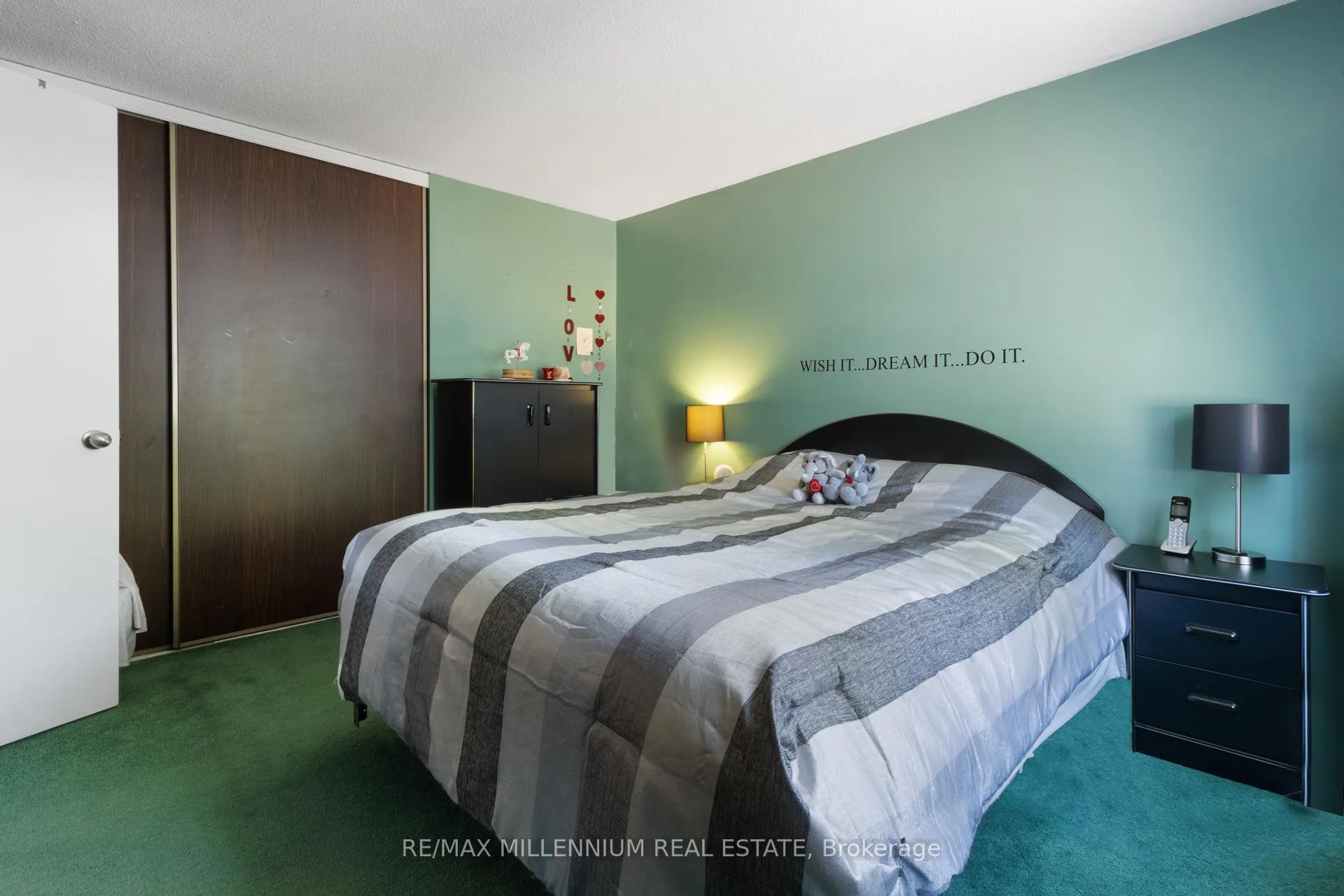 Photo 34 of 14 Laurier Court, Brampton, Heart Lake East — HOMEH