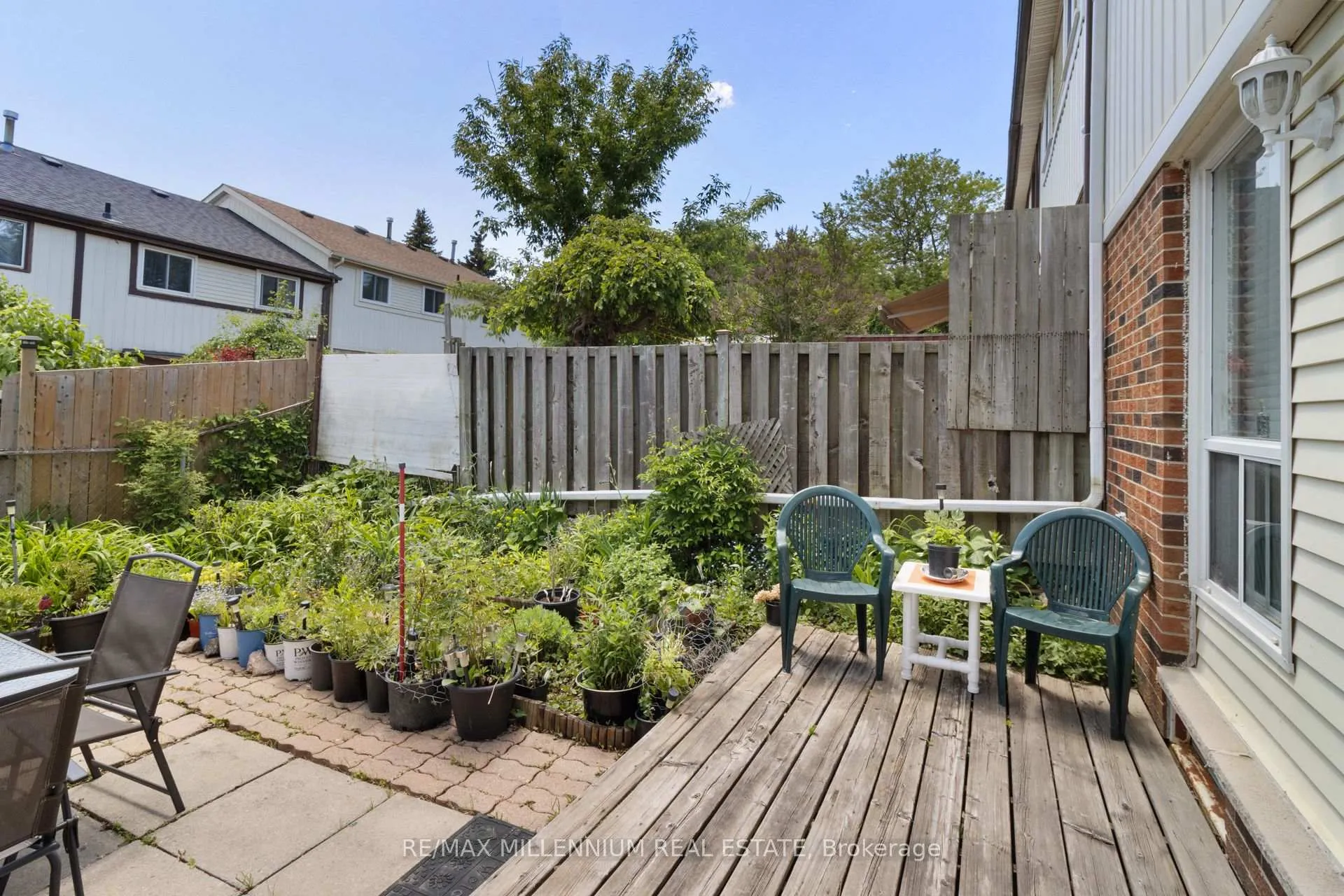 Photo 41 of 14 Laurier Court, Brampton, Heart Lake East — HOMEH