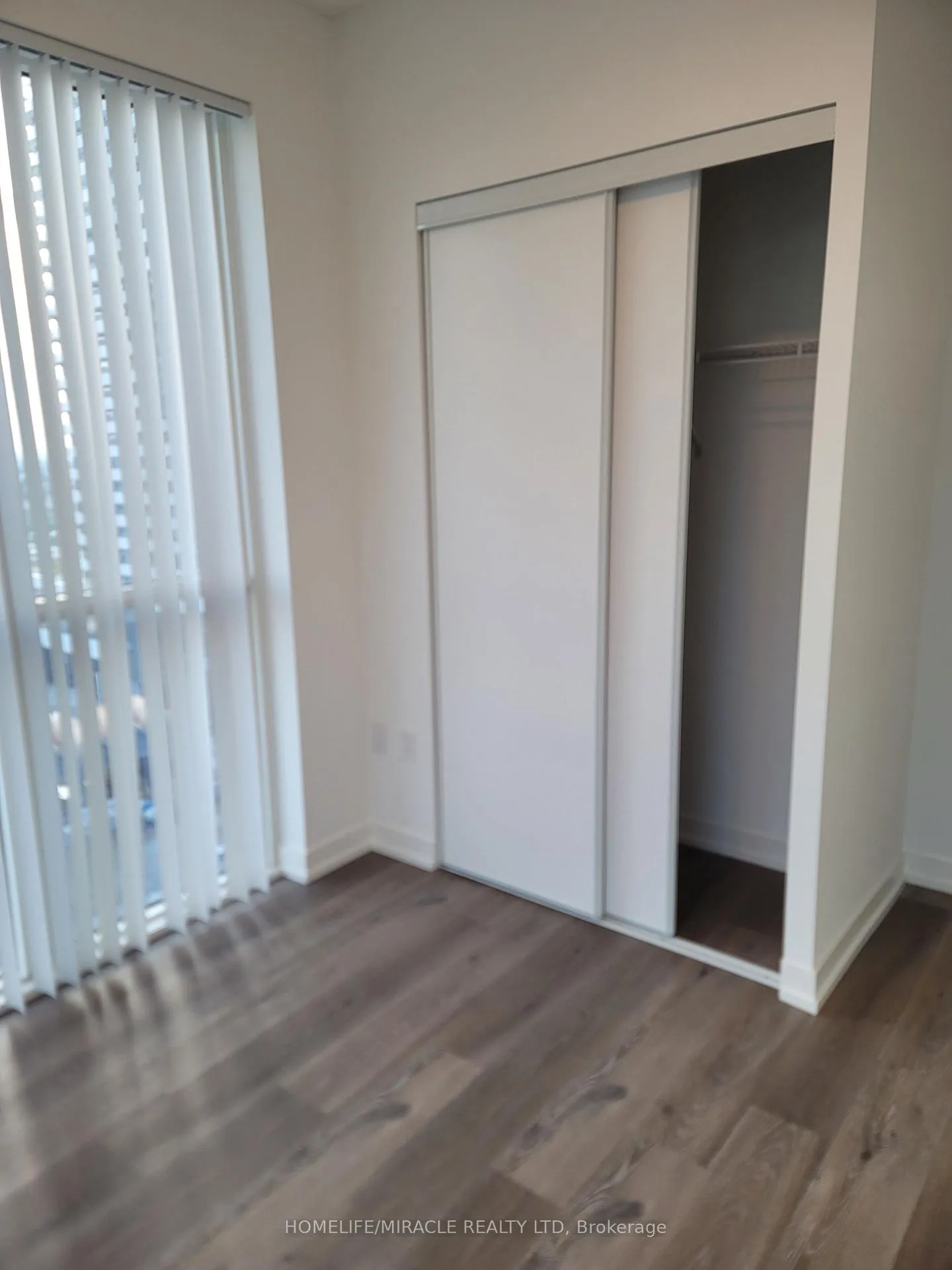 Photo 18 of Unit 1212, 28 Interchange Way, Vaughan, Vaughan Corporate Centre — HOMEH