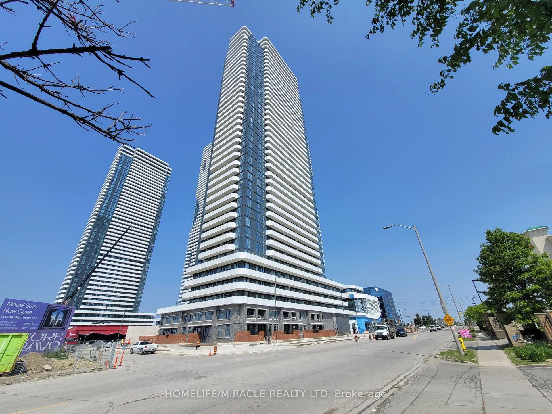 Photo 27 of Unit 1212, 28 Interchange Way, Vaughan, Vaughan Corporate Centre — HOMEH