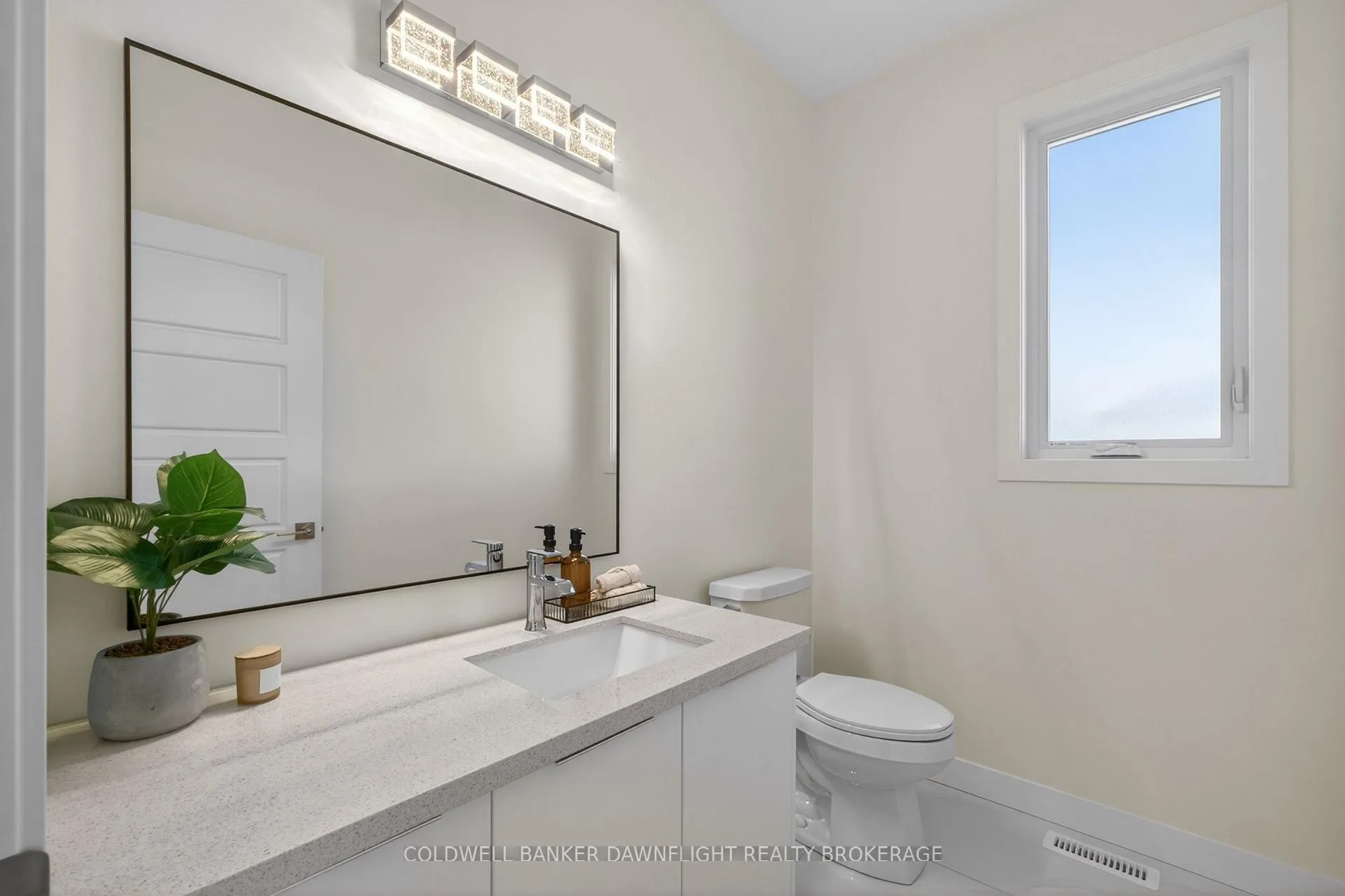 Photo 17 of 236 Greene Street, South Huron, Exeter — HOMEH