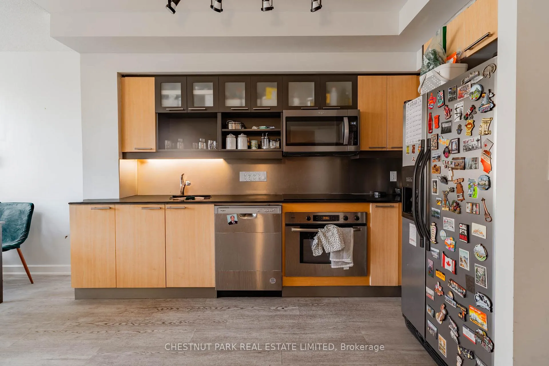 Photo 4 of Unit 1117, 36 Blue Jays Way, Toronto, Waterfront Communities — HOMEH