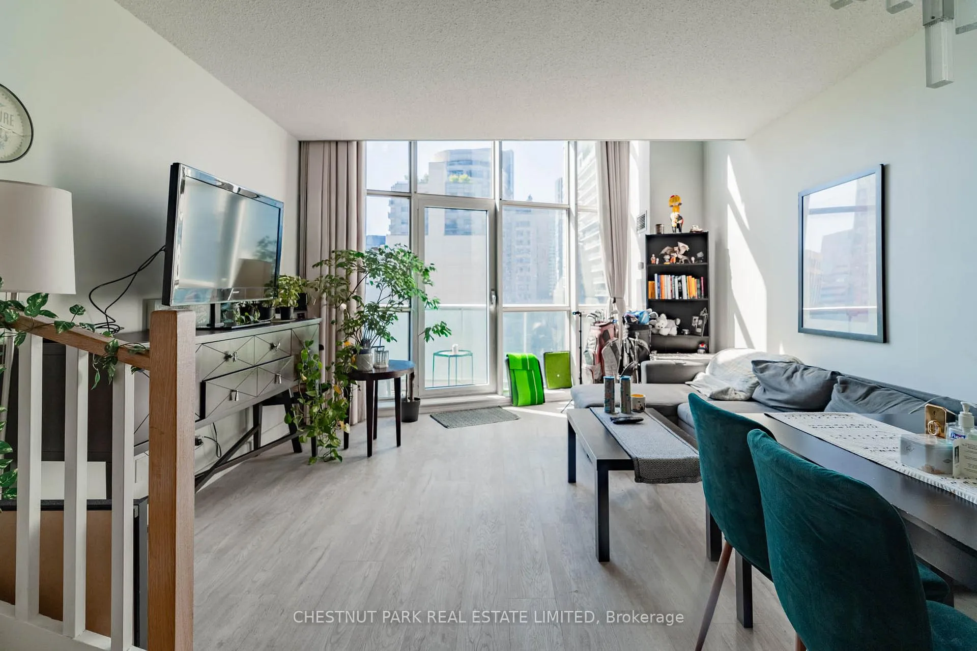 Photo 5 of Unit 1117, 36 Blue Jays Way, Toronto, Waterfront Communities — HOMEH