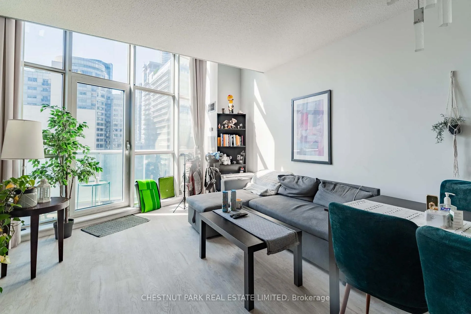 Photo 6 of Unit 1117, 36 Blue Jays Way, Toronto, Waterfront Communities — HOMEH