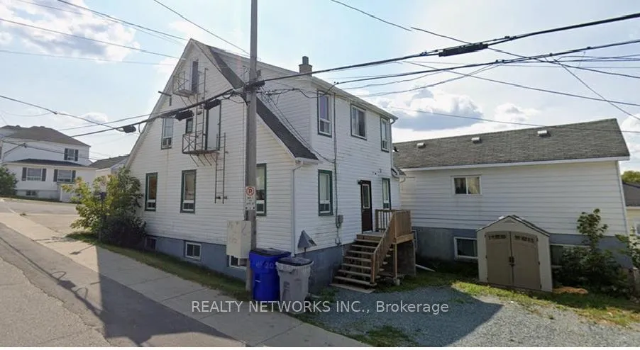Photo 3 of 152 Fifth Avenue, Timmins, TNE - Central — HOMEH