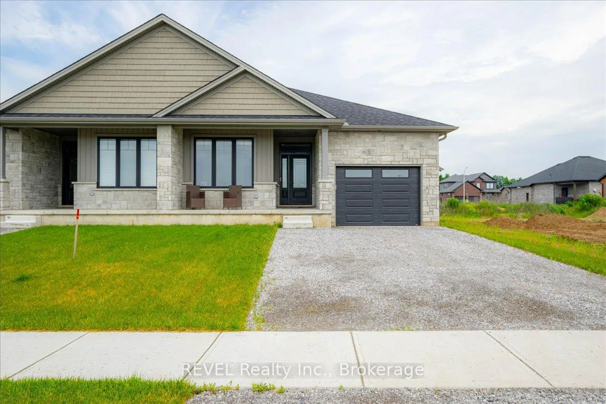 Photo 1 of 371 Argyle Avenue, Norfolk, Delhi — HOMEH