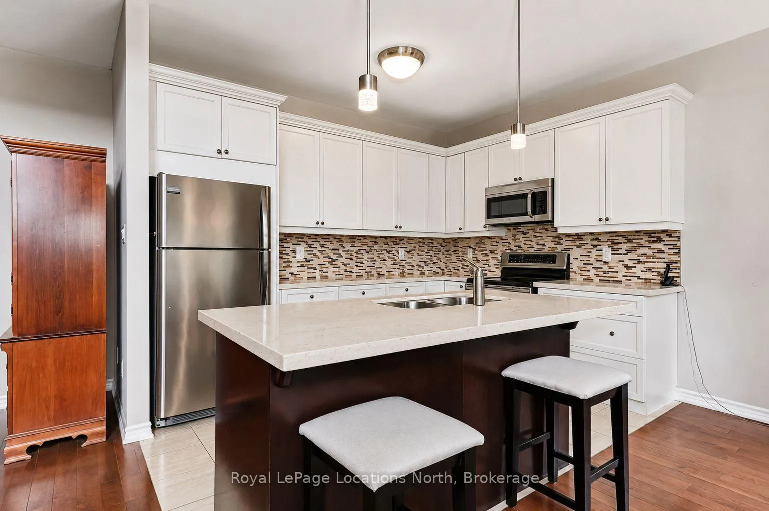 Photo 13 of 37 Kells Crescent, Collingwood — HOMEH