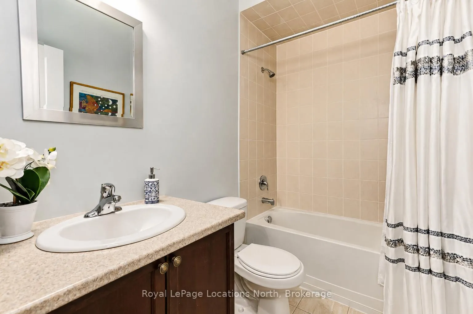 Photo 19 of 37 Kells Crescent, Collingwood — HOMEH