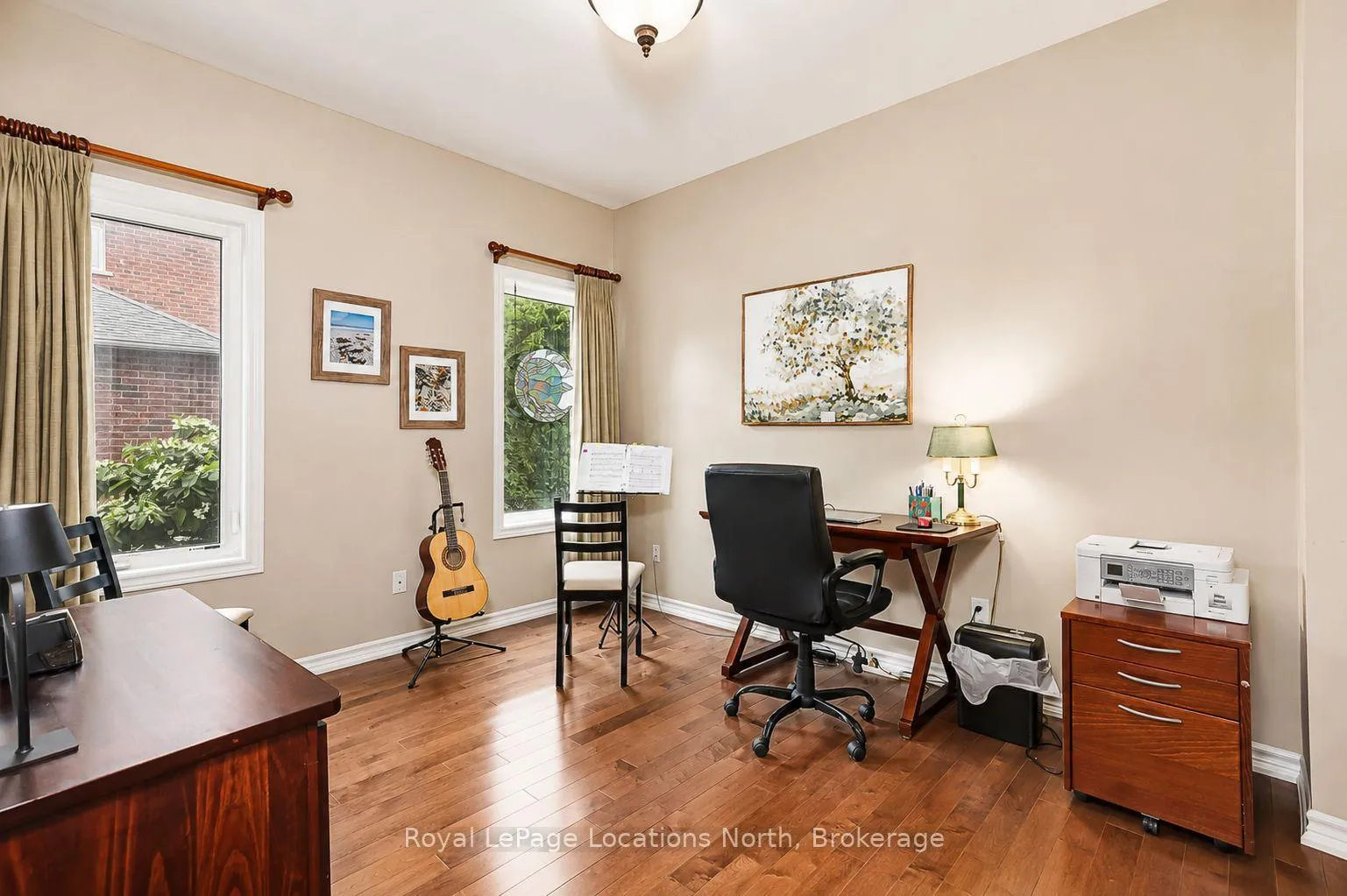 Photo 20 of 37 Kells Crescent, Collingwood — HOMEH