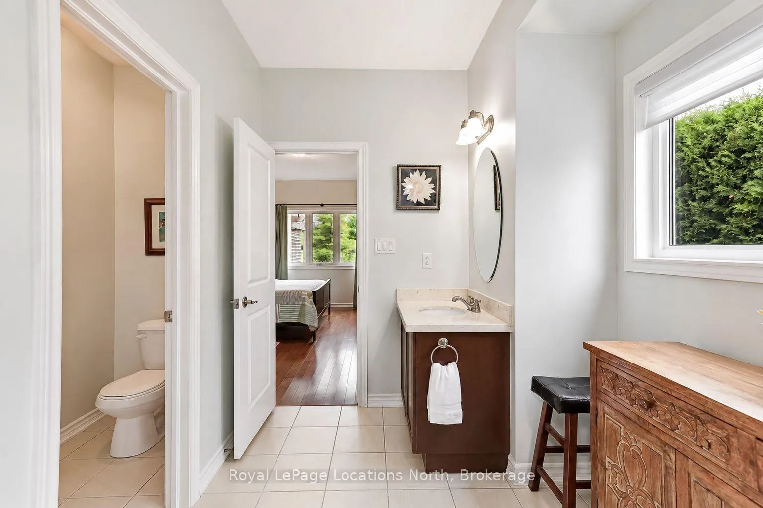 Photo 27 of 37 Kells Crescent, Collingwood — HOMEH