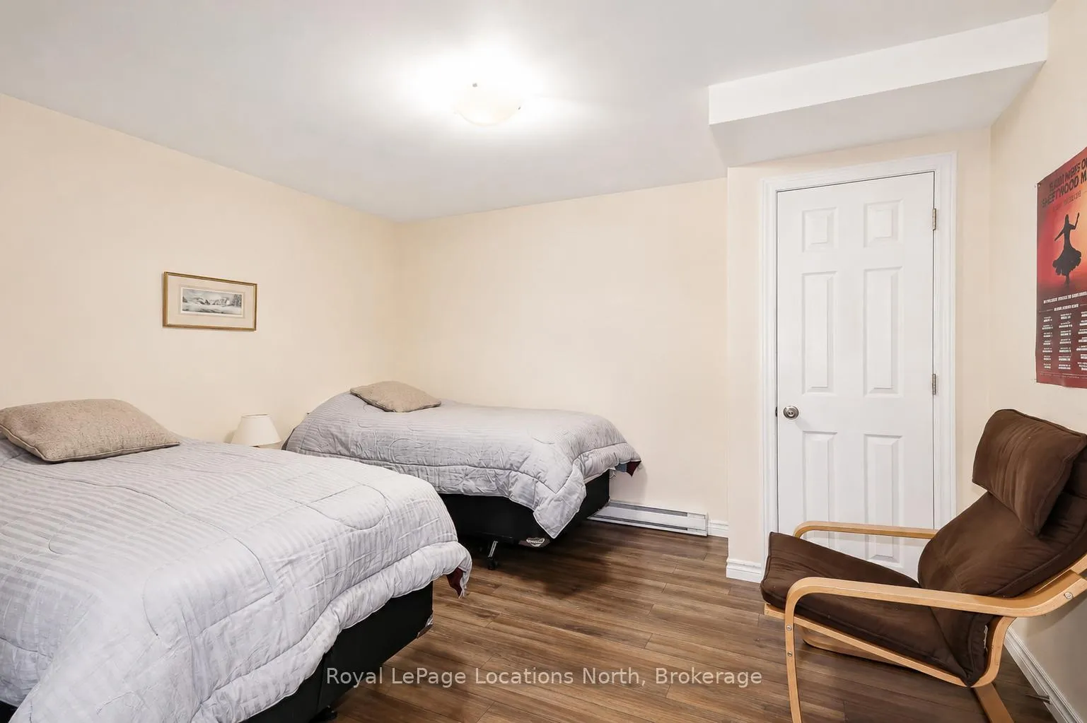 Photo 35 of 37 Kells Crescent, Collingwood — HOMEH