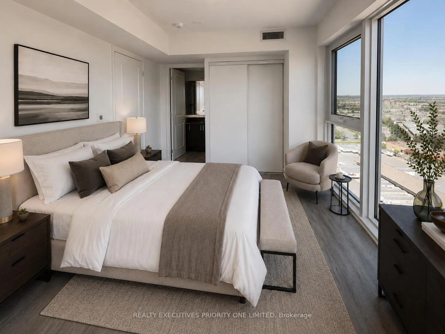 Photo 14 of Unit 1705, 1010 Sandy Beach Road, Pickering, Bay Ridges — HOMEH