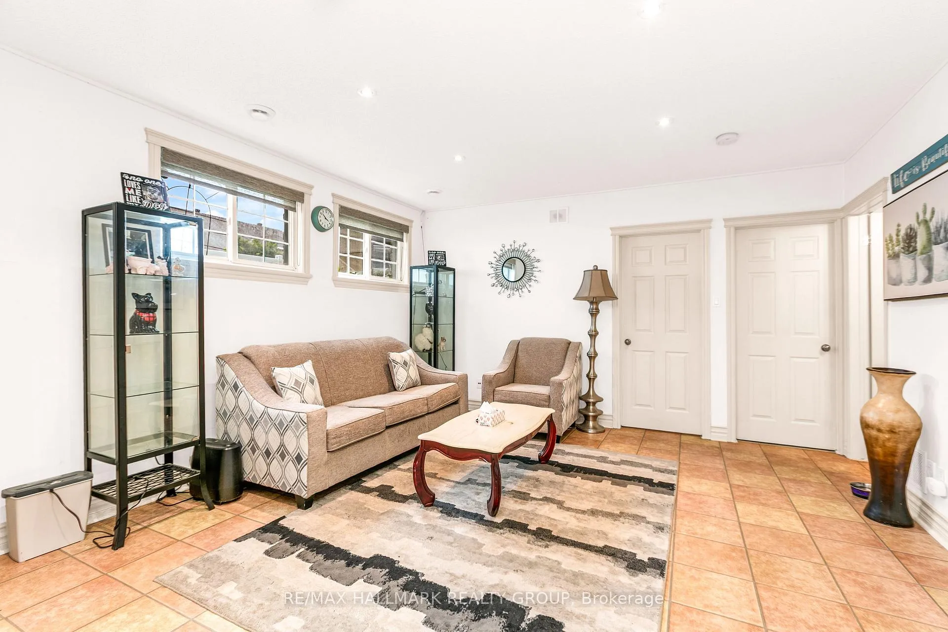 Photo 20 of 2051 Frank Bender Street, Ottawa, Chateauneuf — HOMEH