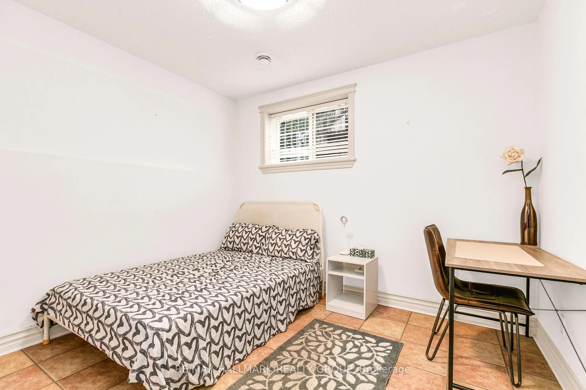 Photo 22 of 2051 Frank Bender Street, Ottawa, Chateauneuf — HOMEH