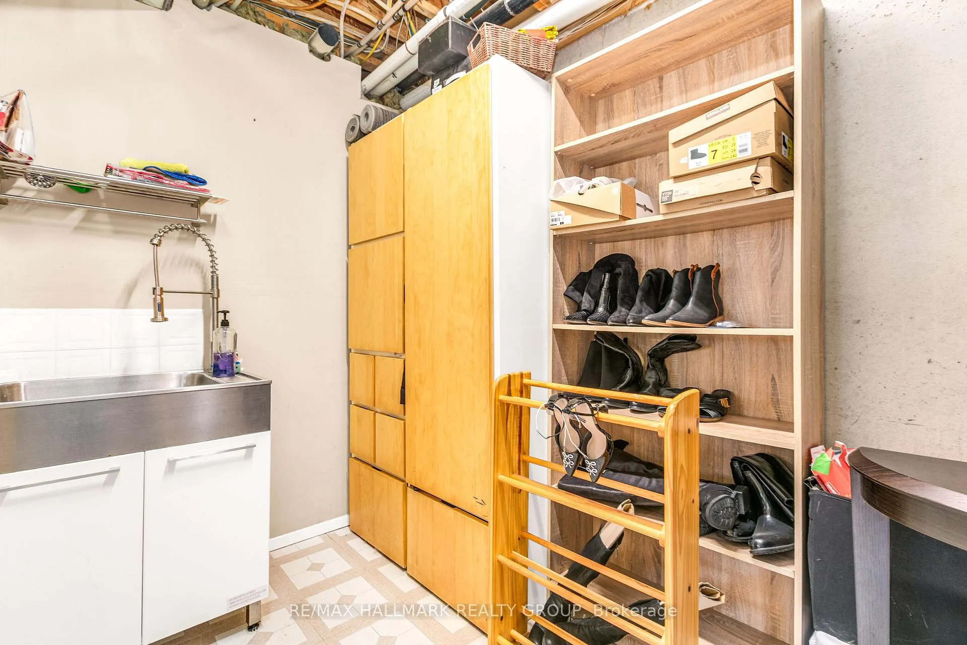 Photo 24 of 2051 Frank Bender Street, Ottawa, Chateauneuf — HOMEH