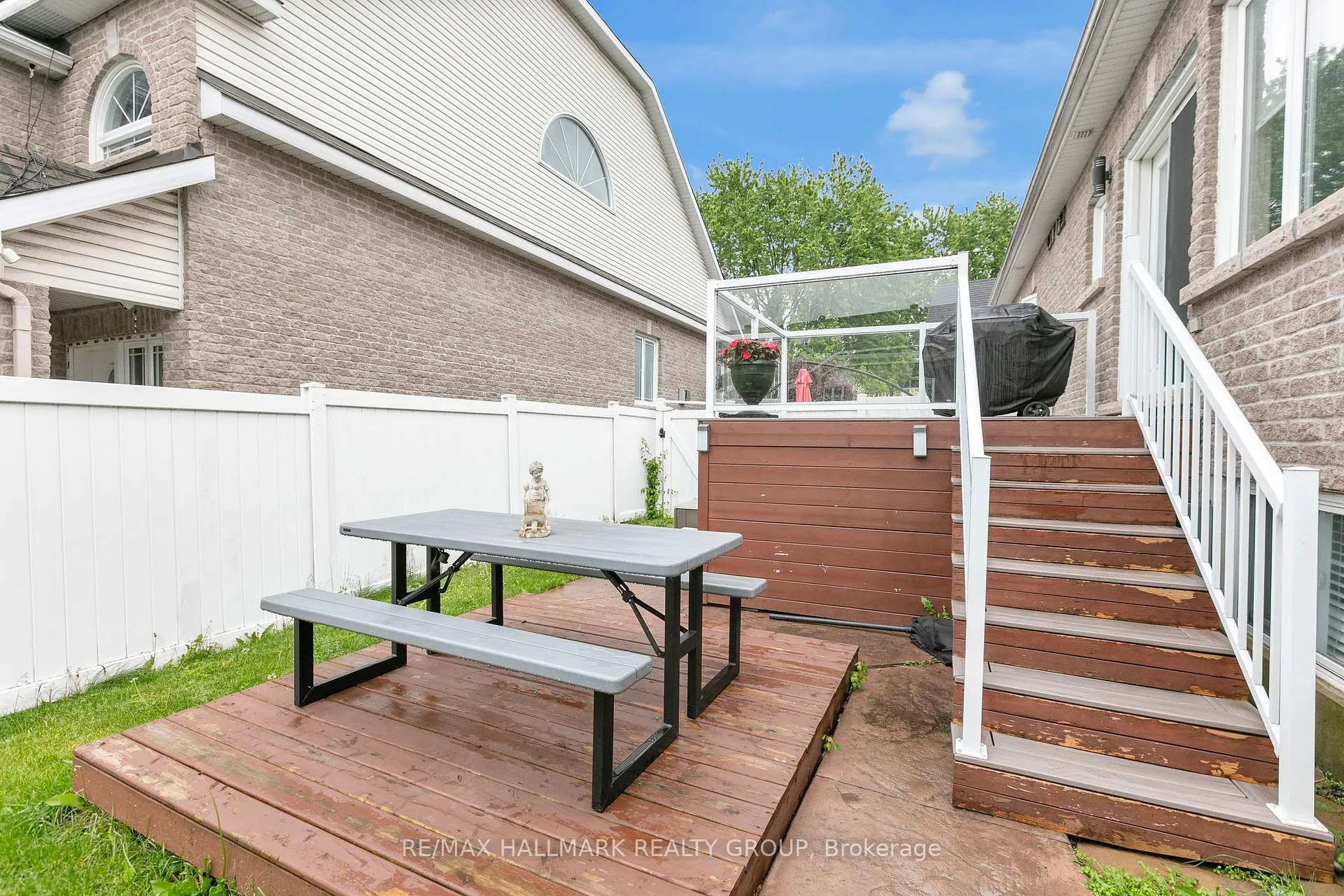 Photo 28 of 2051 Frank Bender Street, Ottawa, Chateauneuf — HOMEH