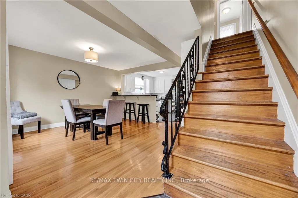Photo 5 of 45 Glendale Road, Kitchener — HOMEH