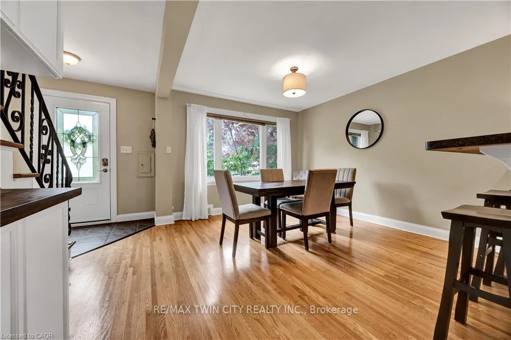 Photo 8 of 45 Glendale Road, Kitchener — HOMEH