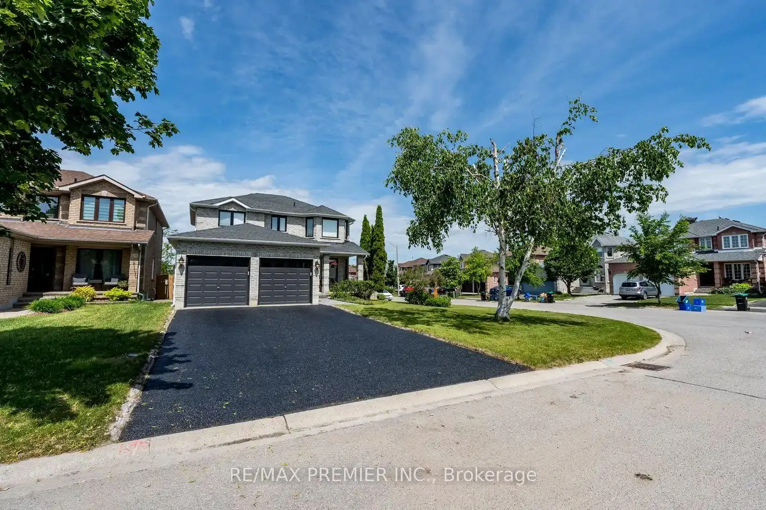 Photo 1 of 2 Grace Crescent, Barrie, Painswick South — HOMEH
