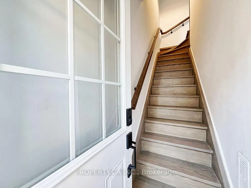 Photo 8 of Unit Laneway Apt, 340 Main Street, Toronto, East End-Danforth — HOMEH