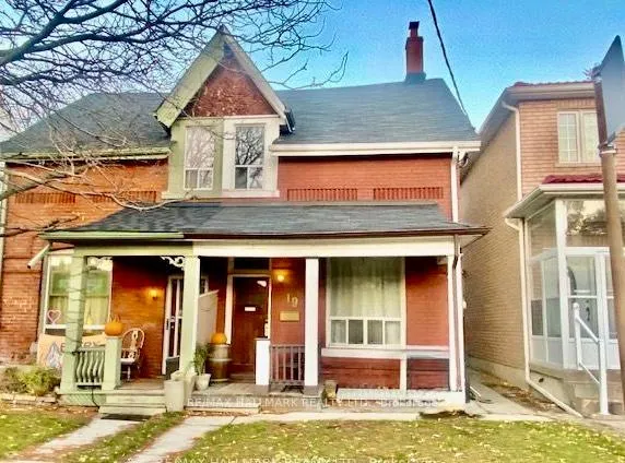 Photo 1 of Unit Upper, 19 Luttrell Avenue, Toronto, East End-Danforth — HOMEH