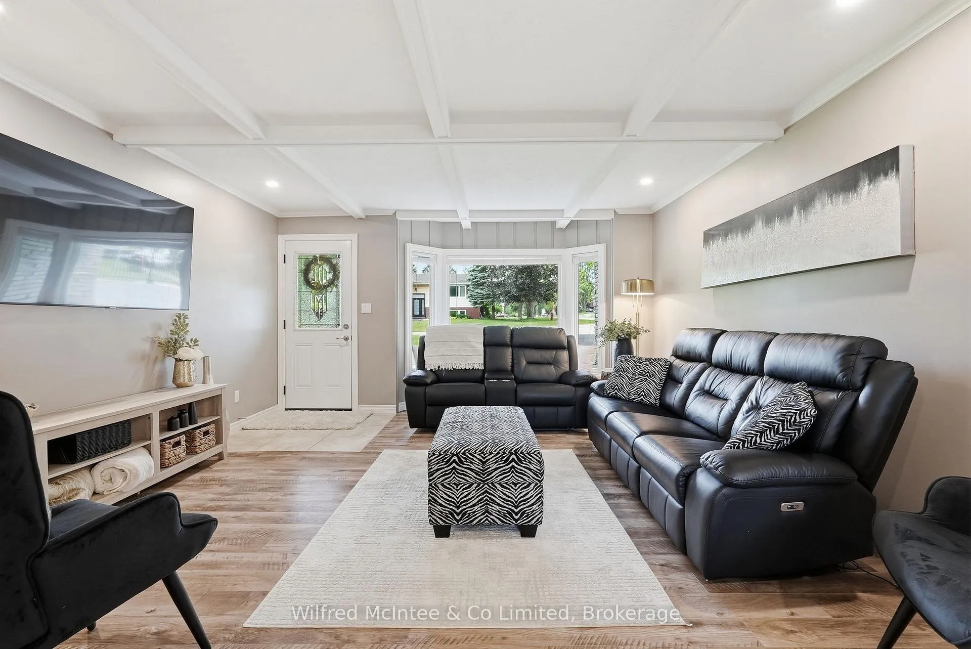 Photo 10 of 322 Thomas Street, Brockton — HOMEH