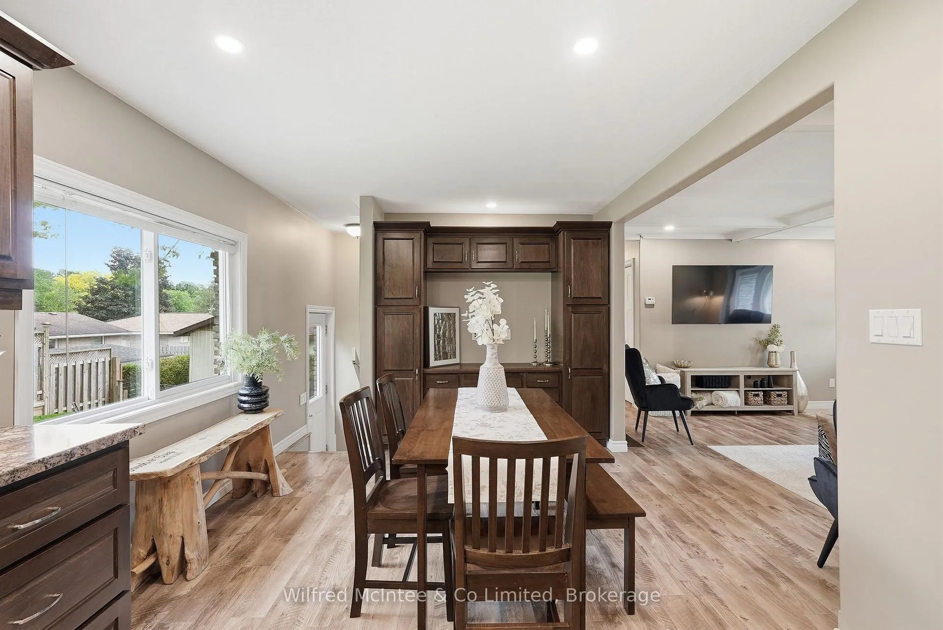 Photo 18 of 322 Thomas Street, Brockton — HOMEH