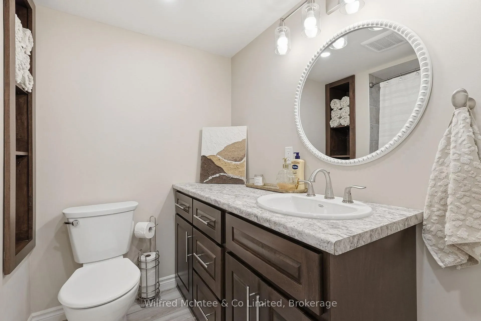 Photo 32 of 322 Thomas Street, Brockton — HOMEH