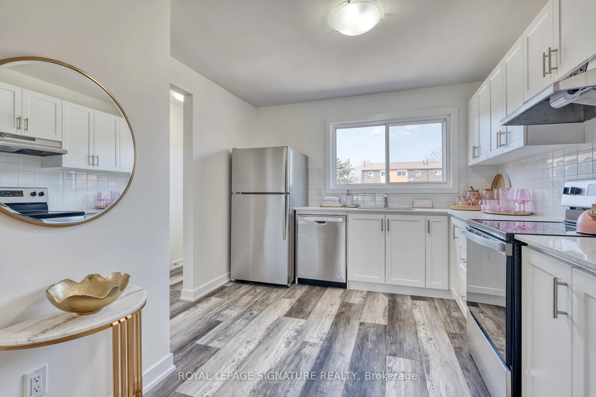 Photo 4 of Unit 27, 20 Anna Capri Drive, Hamilton, Templemead — HOMEH