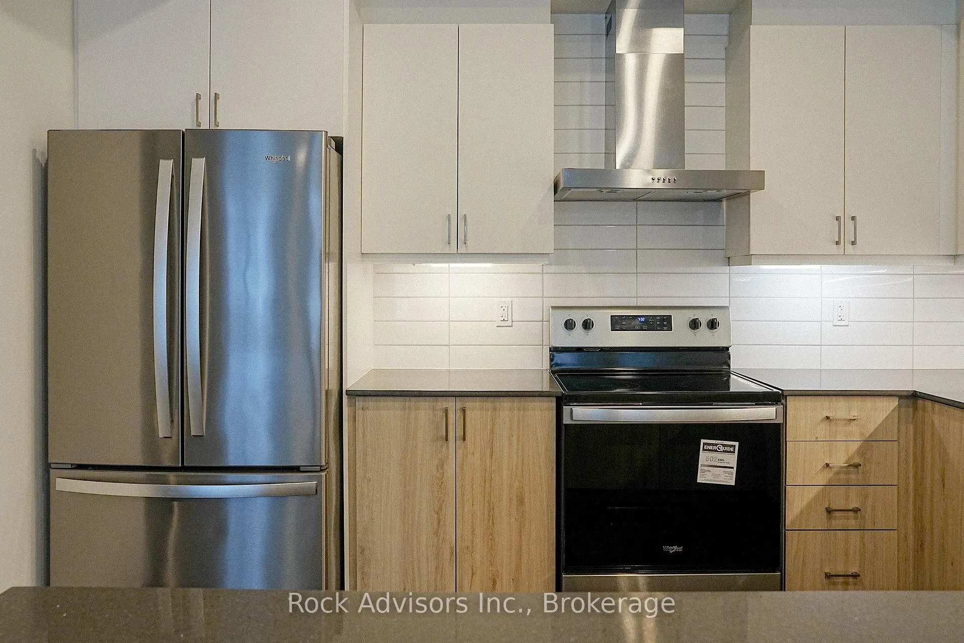 Photo 5 of Unit 5, 258 Hespeler Road, Cambridge, Galt City Centre — HOMEH