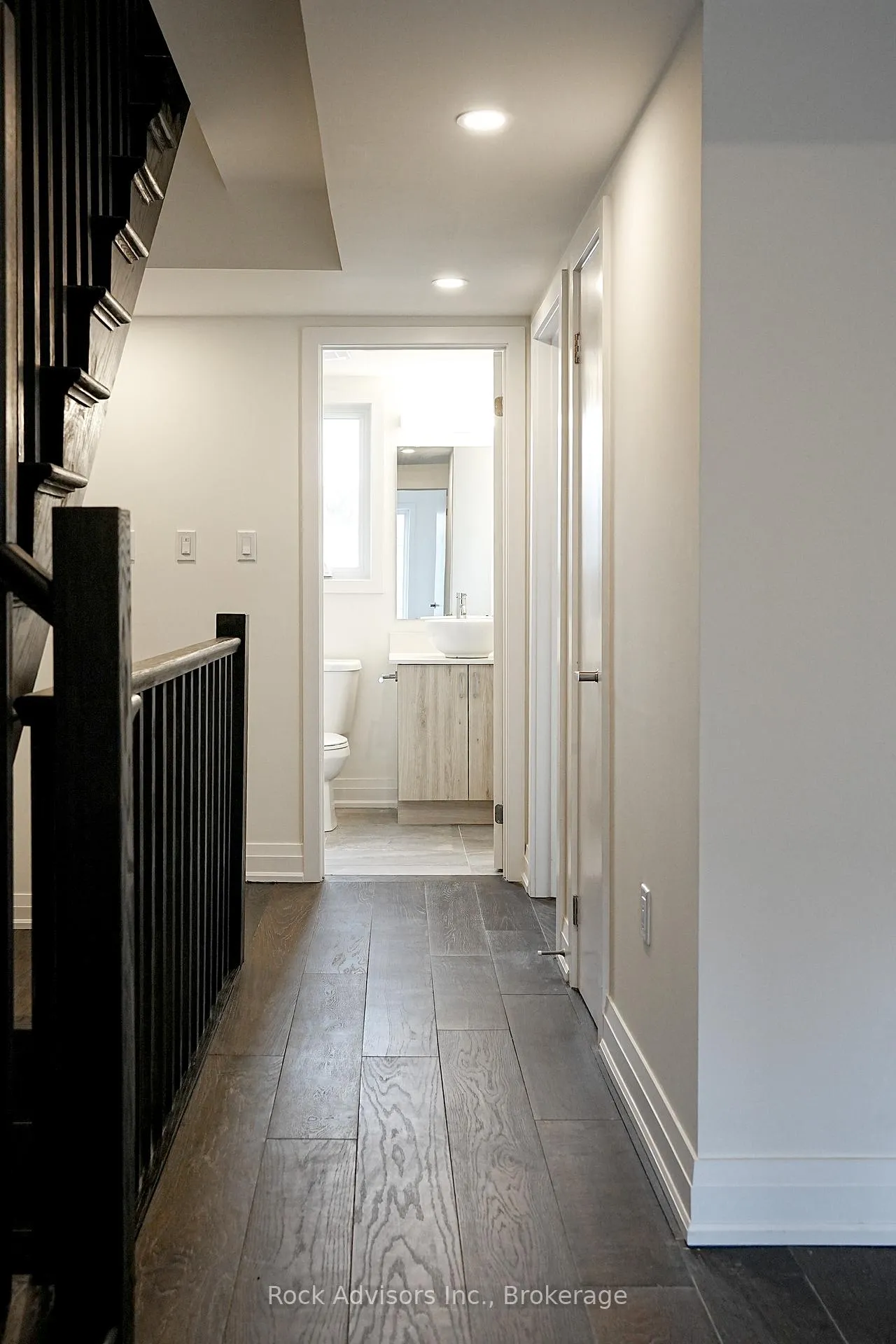Photo 9 of Unit 5, 258 Hespeler Road, Cambridge, Galt City Centre — HOMEH