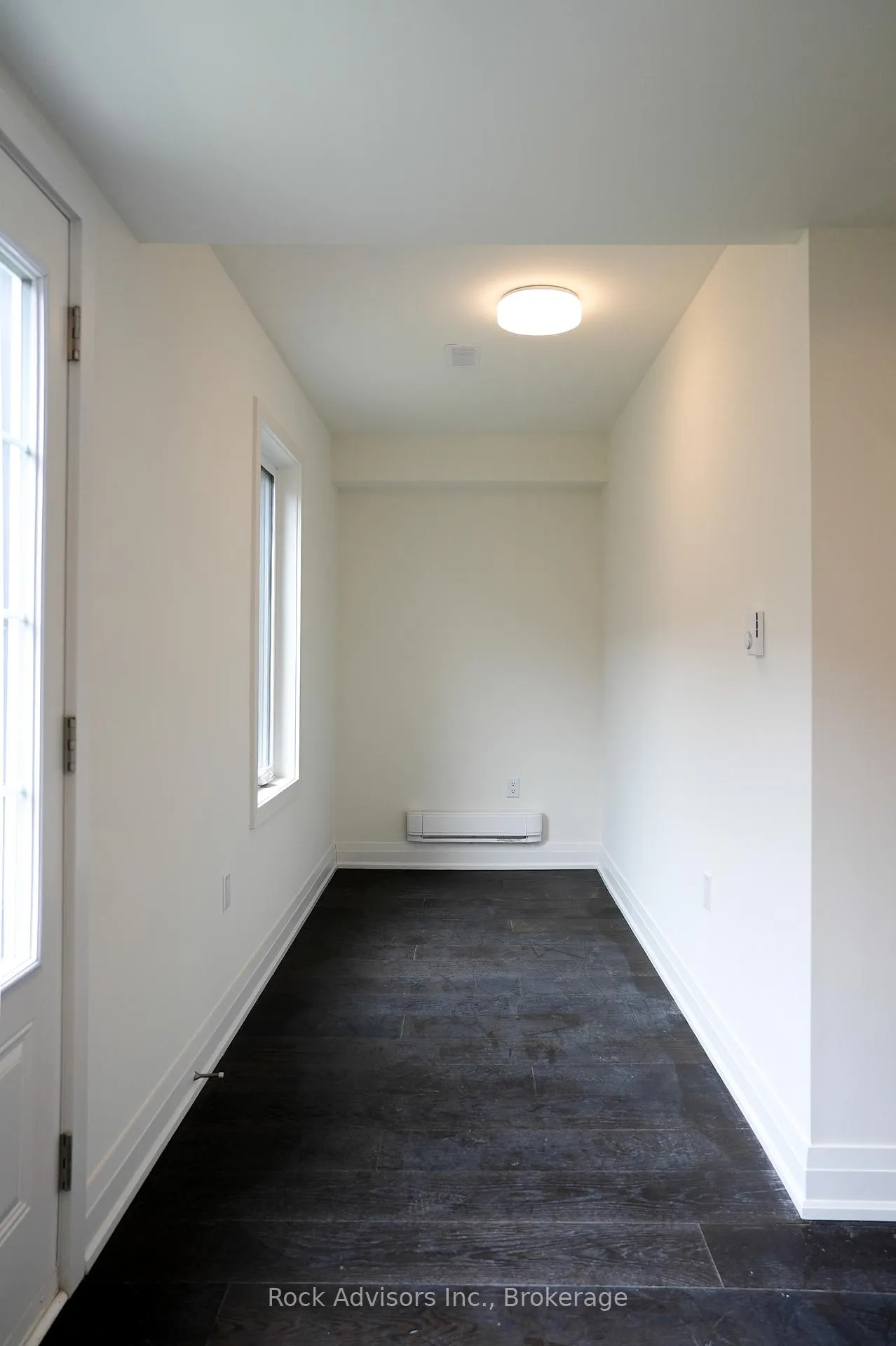 Photo 16 of Unit 5, 258 Hespeler Road, Cambridge, Galt City Centre — HOMEH
