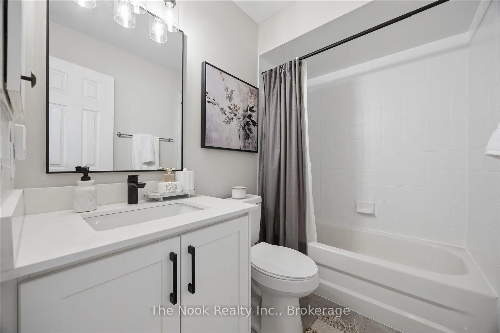 Photo 14 of 77 Somerscales Drive, Clarington, Bowmanville — HOMEH
