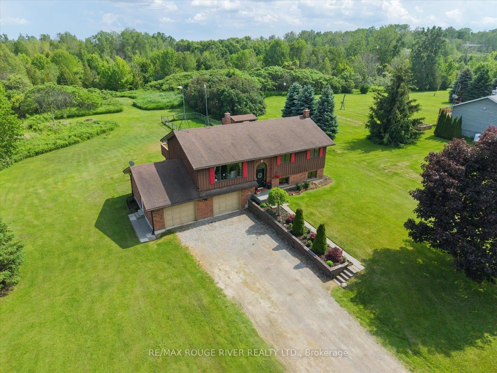 Front of 1325 Lakeshore Road