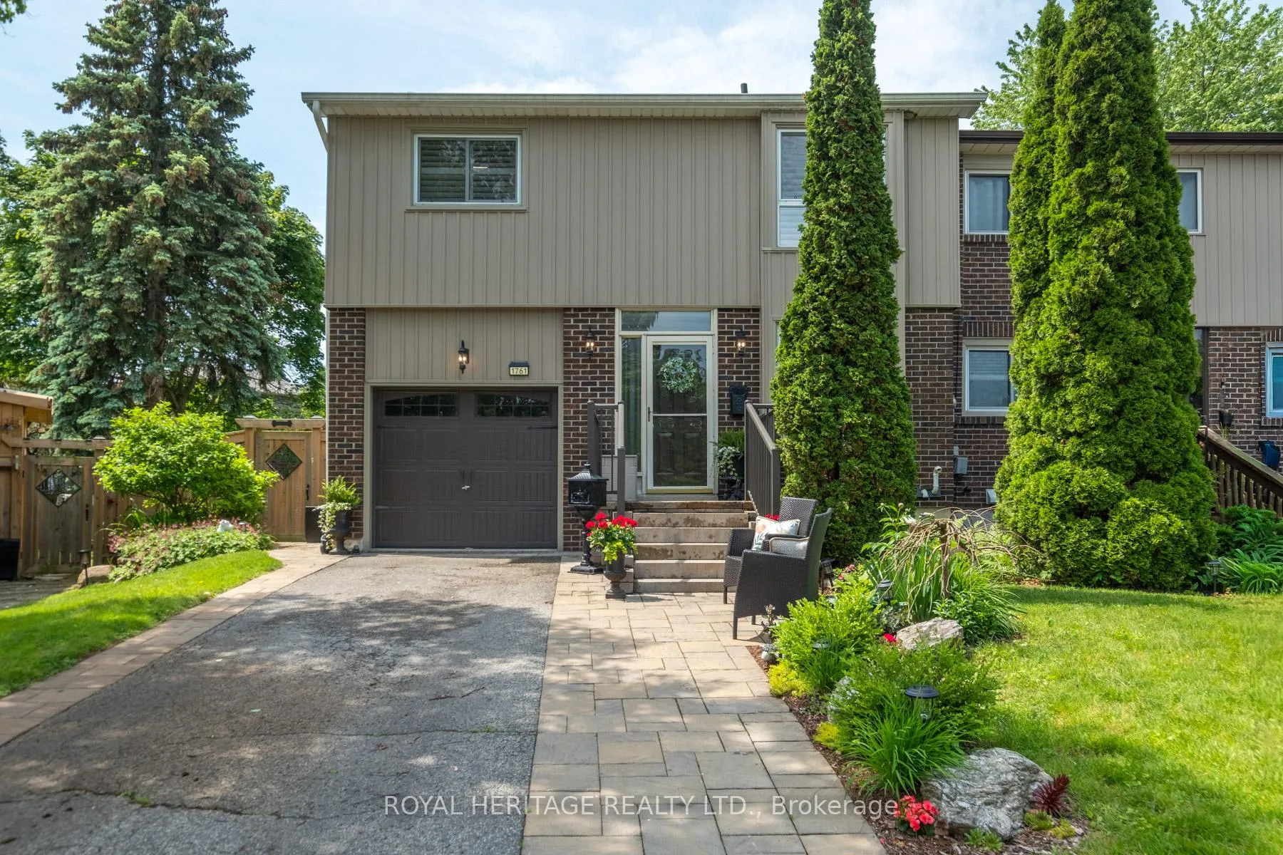 Photo 1 of 1761 Foleyet Crescent, Pickering, Liverpool — HOMEH