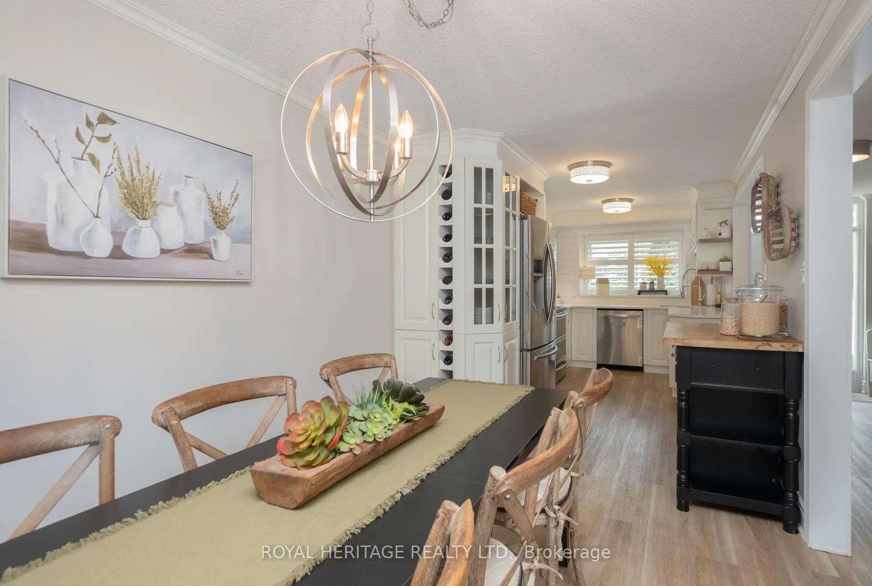 Photo 5 of 1761 Foleyet Crescent, Pickering, Liverpool — HOMEH