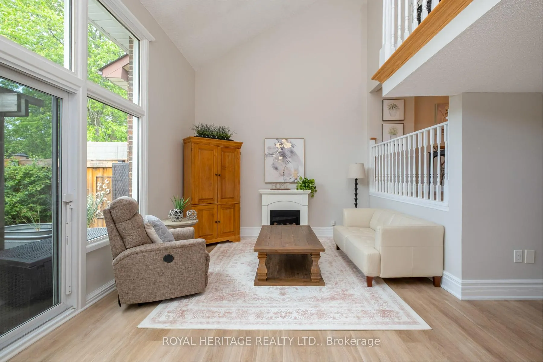 Photo 16 of 1761 Foleyet Crescent, Pickering, Liverpool — HOMEH