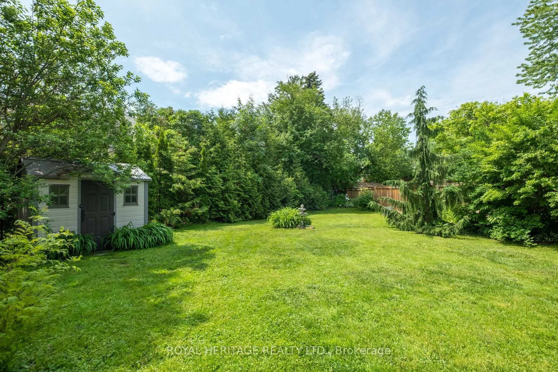 Photo 29 of 1761 Foleyet Crescent, Pickering, Liverpool — HOMEH