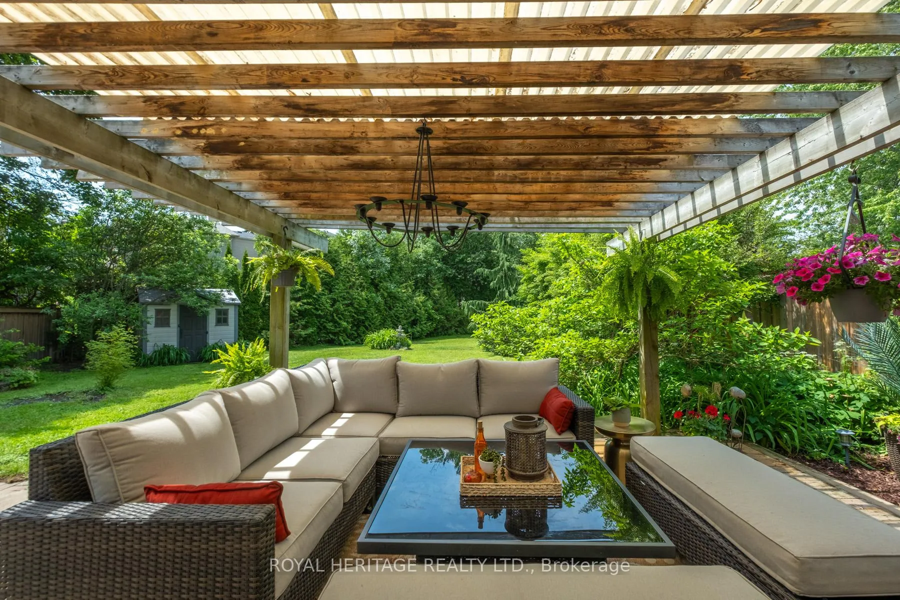 Photo 30 of 1761 Foleyet Crescent, Pickering, Liverpool — HOMEH