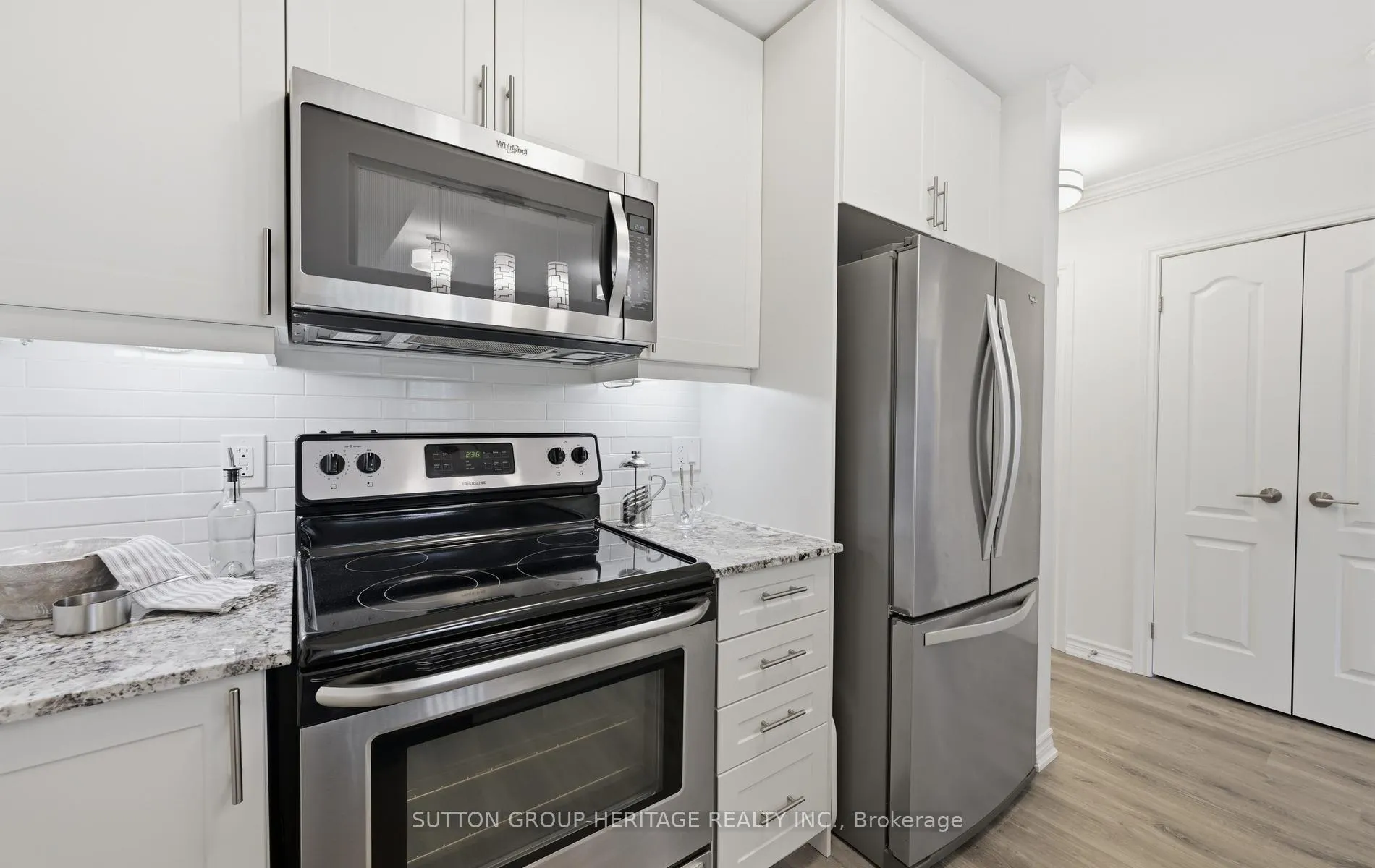 Photo 10 of Unit 213, 680 Gordon Street, Whitby, Port Whitby — HOMEH